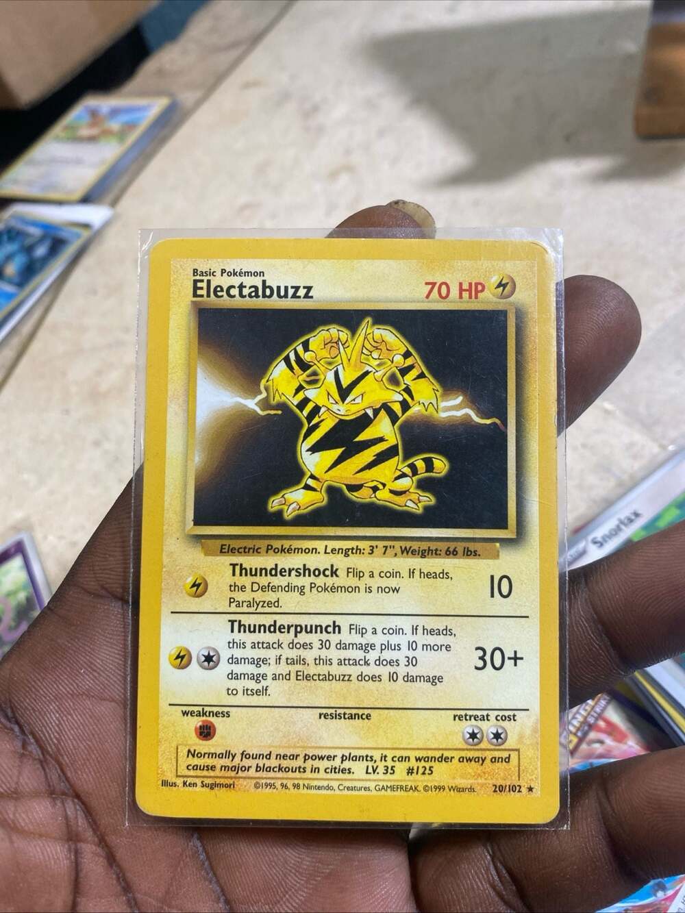 Electabuzz 020/102 Base Set (Shadowless) Regular